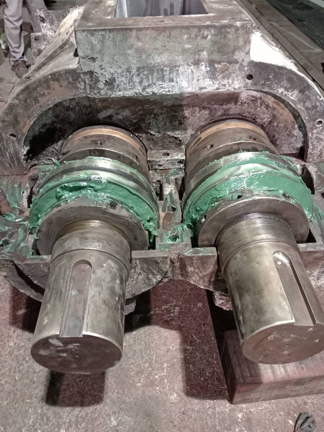 LINE_ALBUM_混煉室維修_220916_0