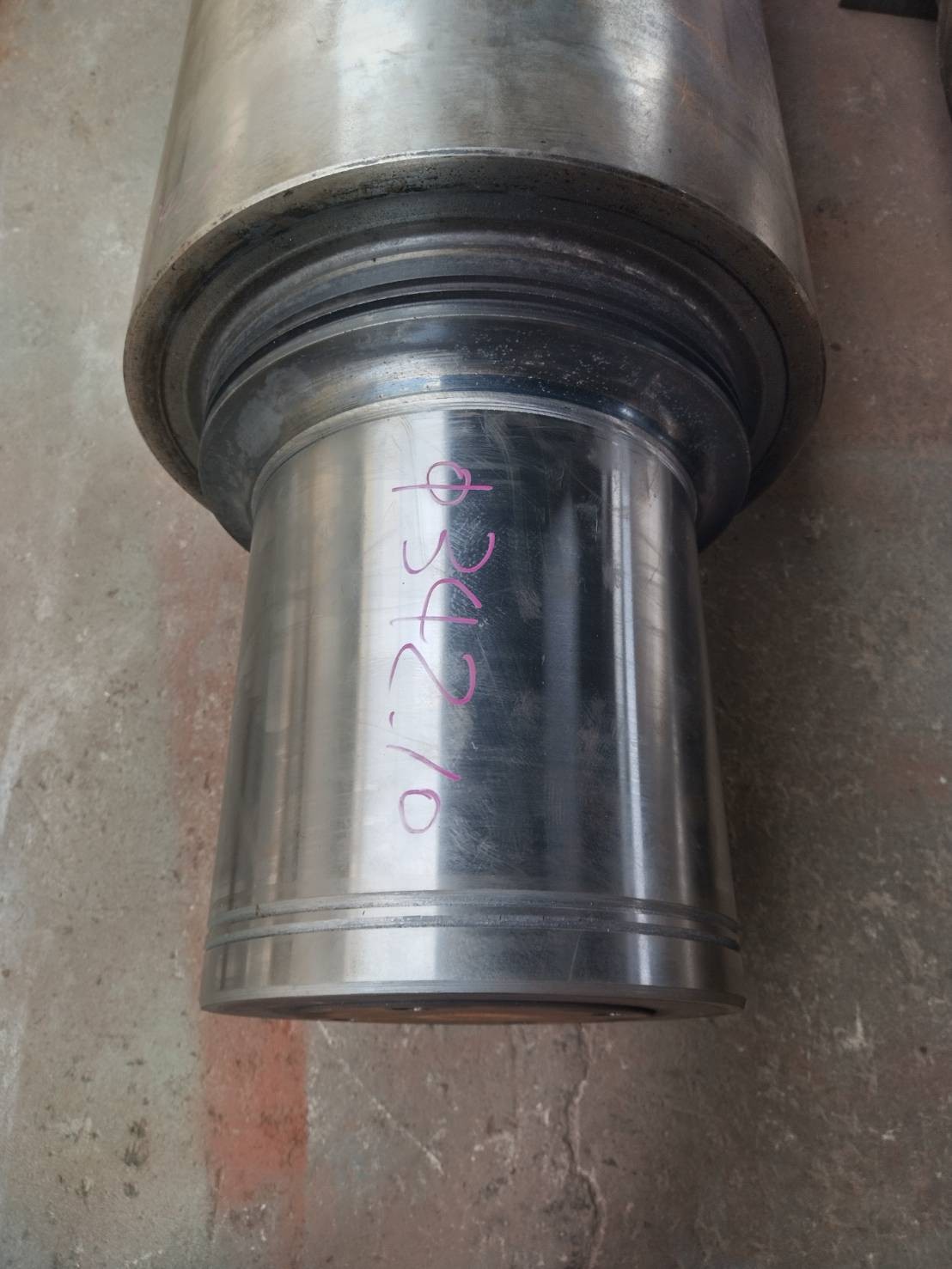 LINE_ALBUM_冷硬鑄鐵滾輪及銅套修復_220916_0