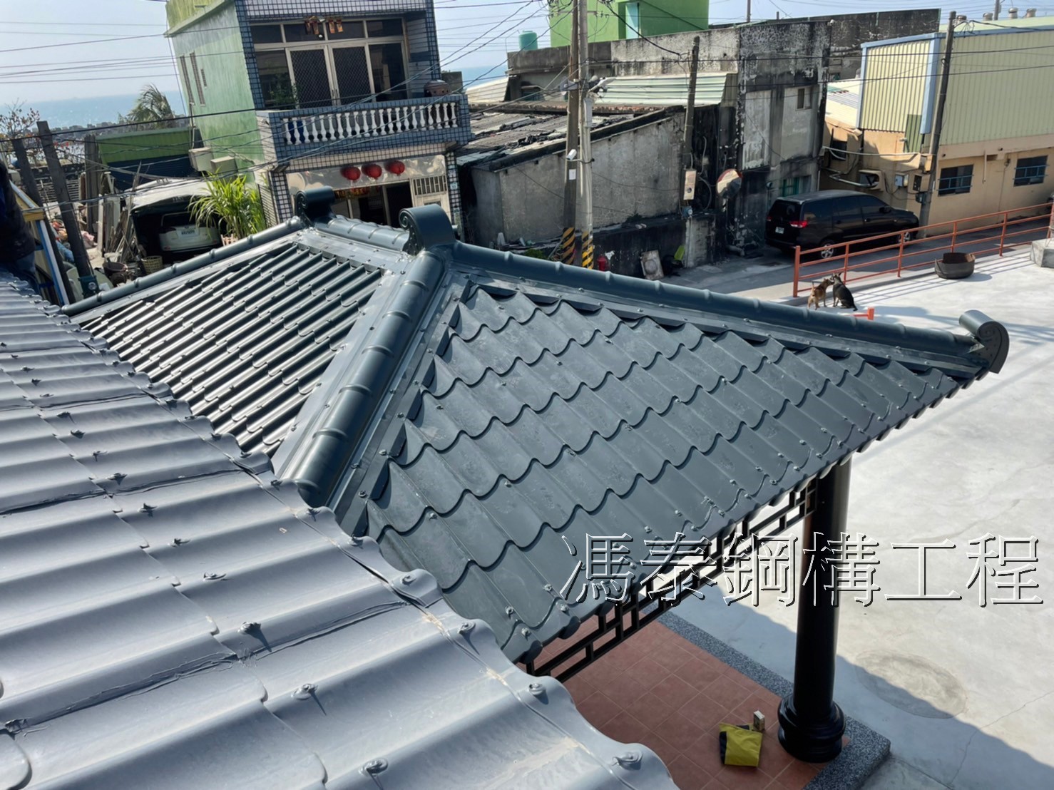 高雄不鏽鋼琉璃鋼瓦