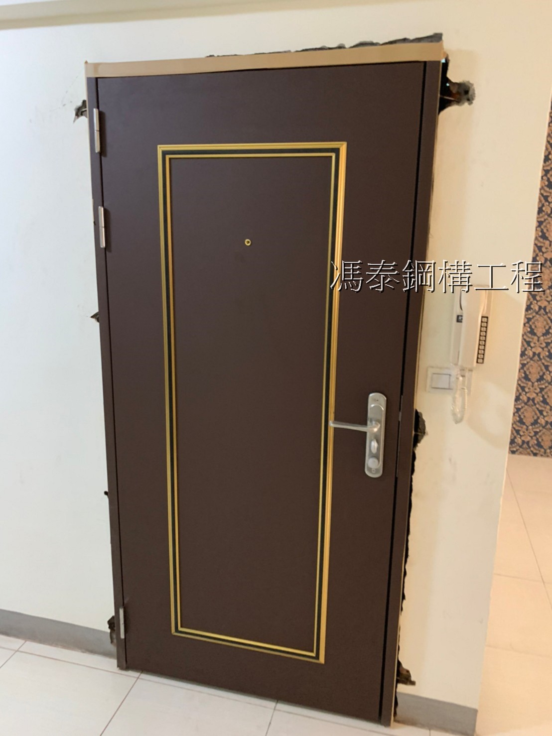 彩妝鋼板壓花烤漆門