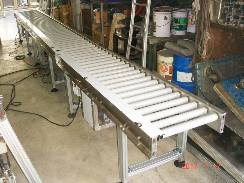 塑膠滾筒輸送機