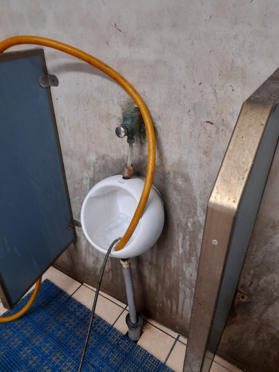 台中外埔通小便斗,外埔區通小便斗