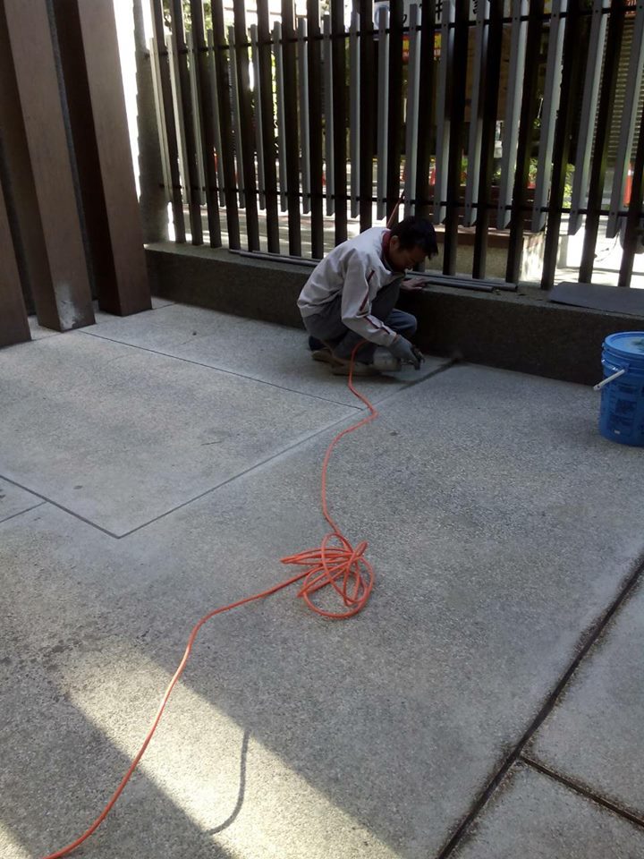 開放式地板防水工程