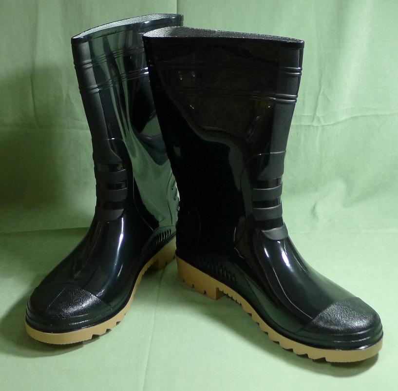 13號特大塑膠雨鞋