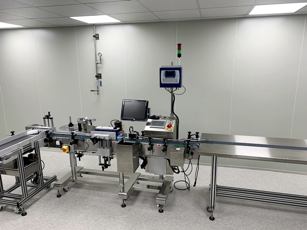 貼標機+輸送帶工作桌