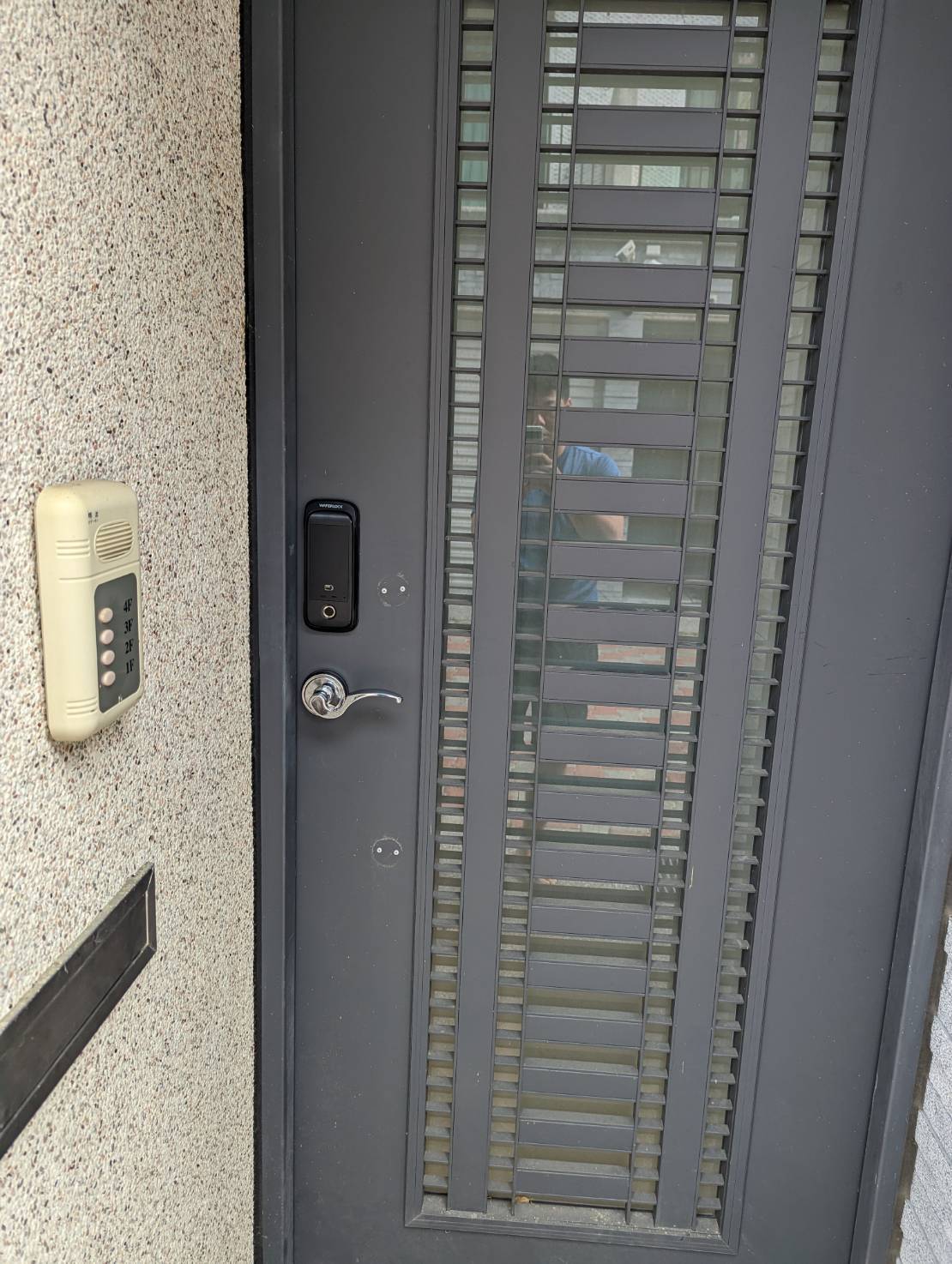 台南電子鎖安裝施工後