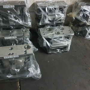 信鴻鋁模工廠-undefined