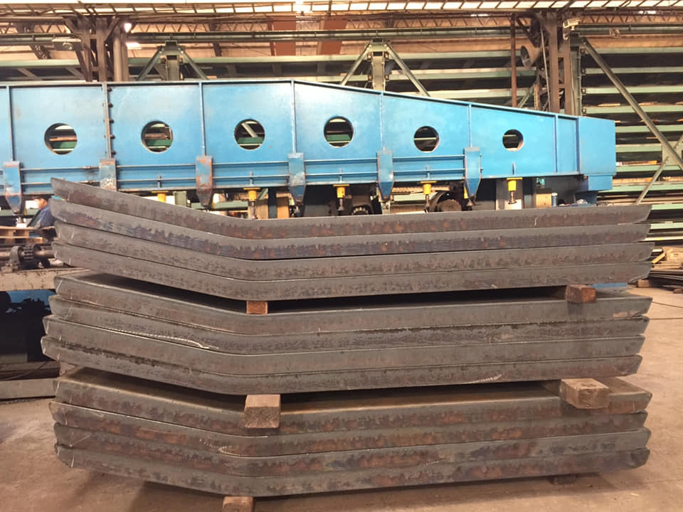 超厚板折彎展示-60mm和40mm黑鐵051