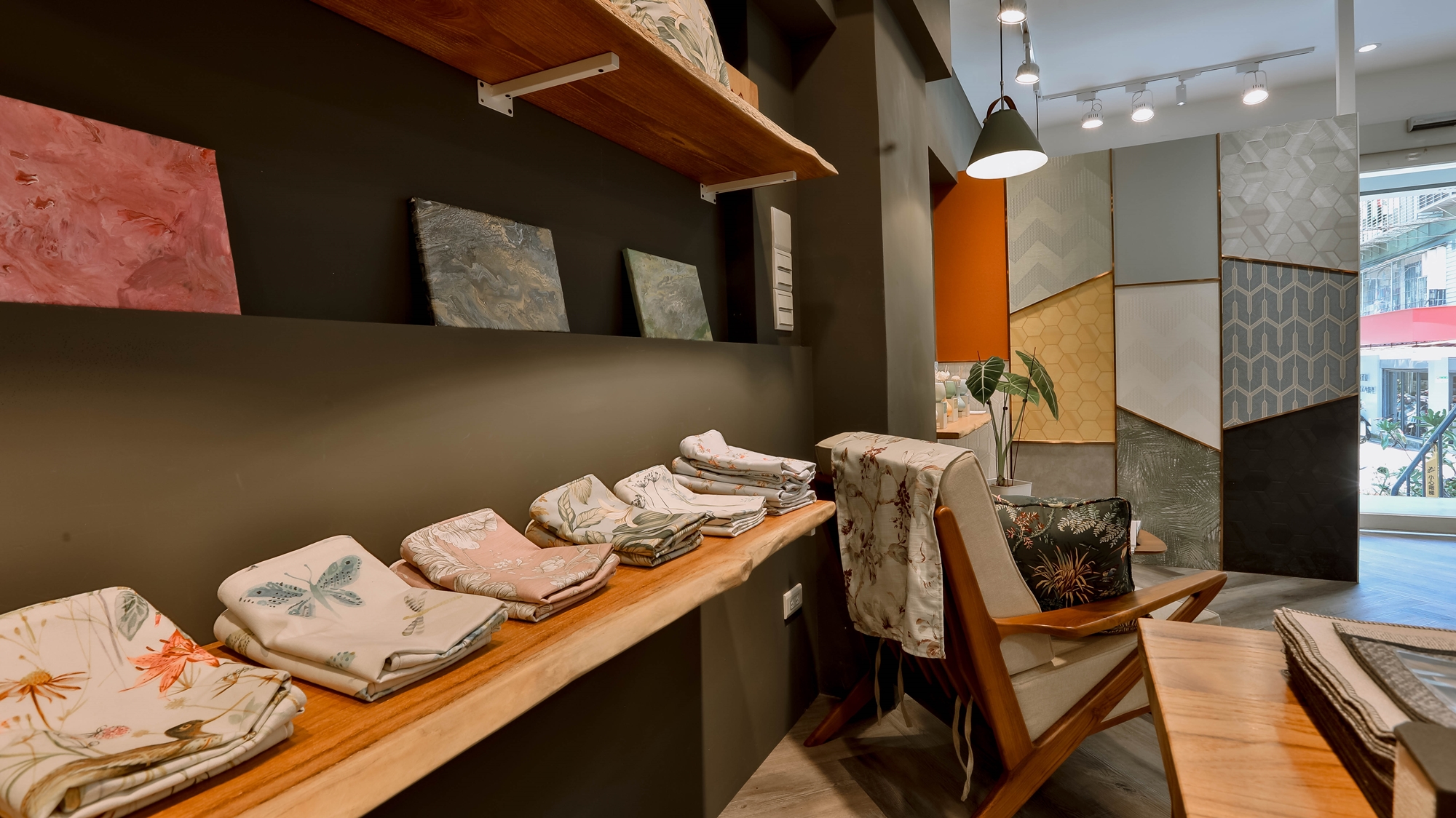 Arts雅集飾窗簾.壁紙專賣店