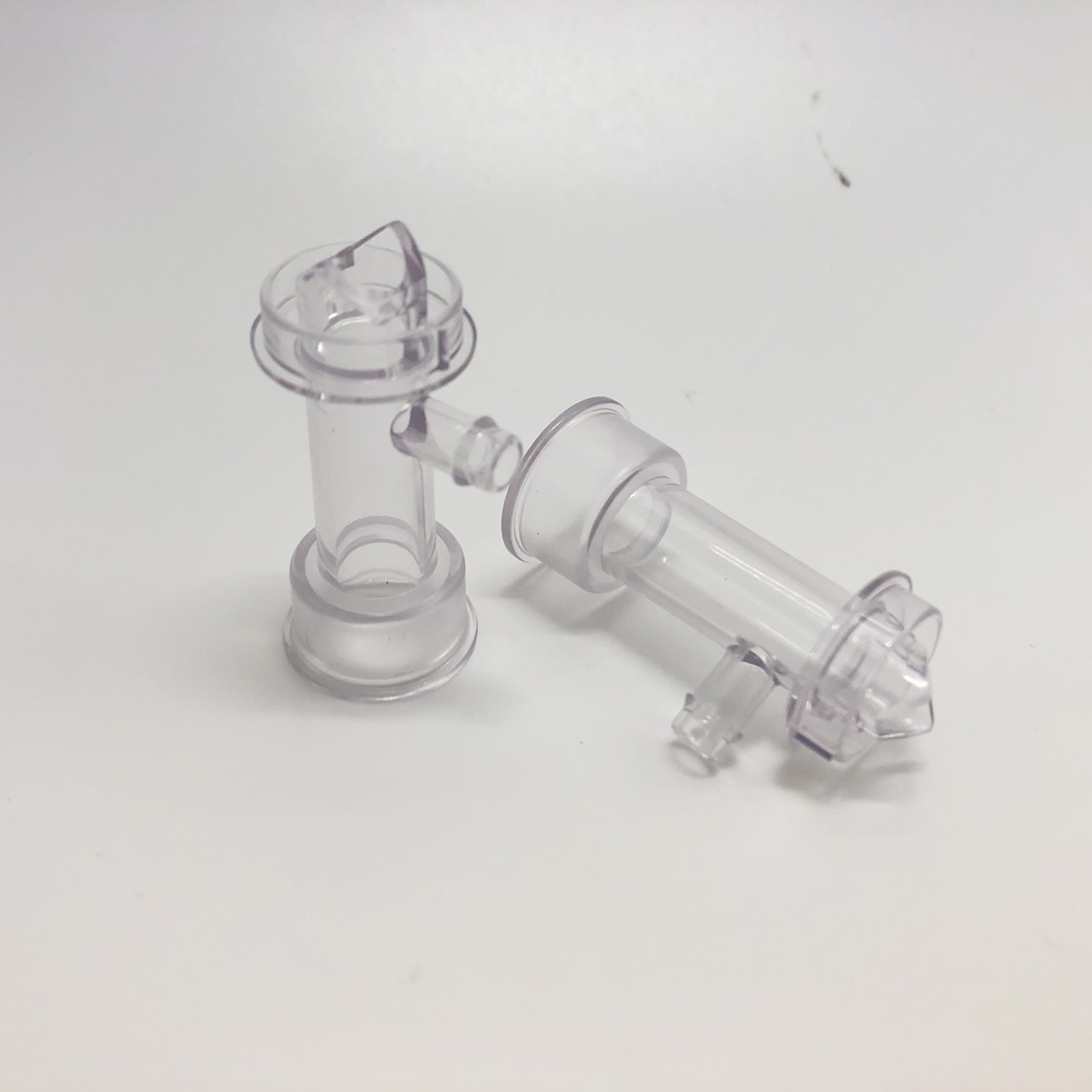 塑膠射出-醫療接頭1