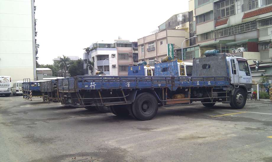 高雄機場搬運承攬