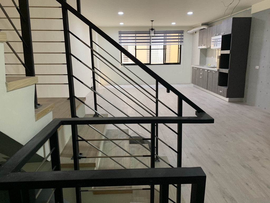 樓梯裝修(前+後)