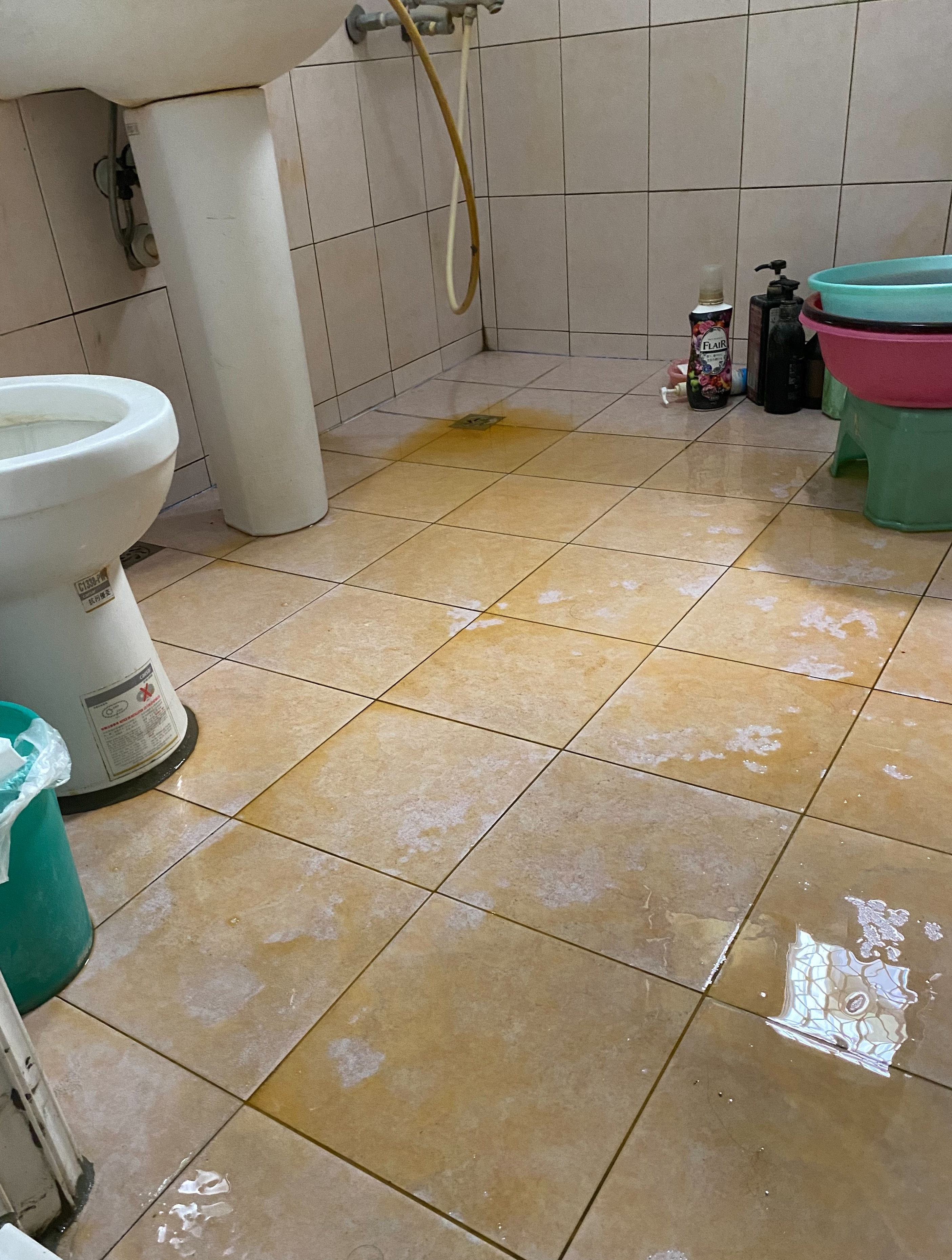 浴室抓漏防水施工