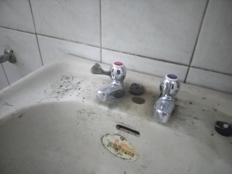 住宅新建,水電裝修,廠辦新建,冷氣裝修,室內規劃,油漆防水,房屋修繕,玻璃裝設,裝潢裝修