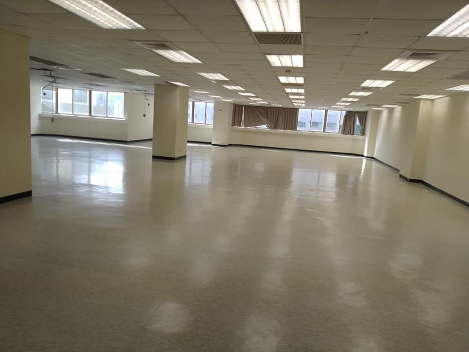 住宅新建,水電裝修,廠辦新建,冷氣裝修,室內規劃,油漆防水,房屋修繕,玻璃裝設,裝潢裝修