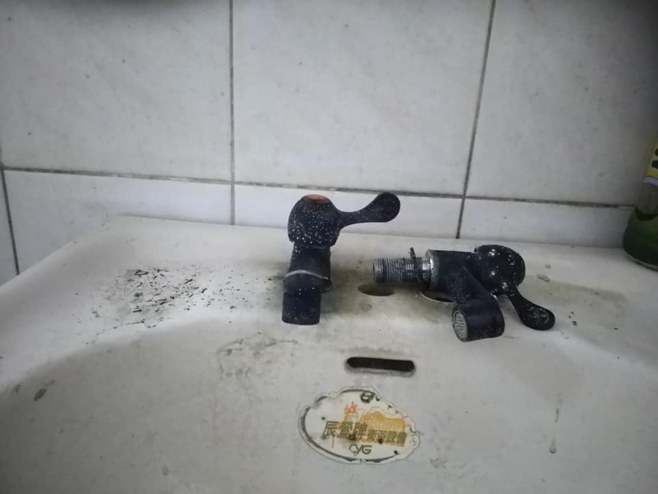 住宅新建,水電裝修,廠辦新建,冷氣裝修,室內規劃,油漆防水,房屋修繕,玻璃裝設,裝潢裝修