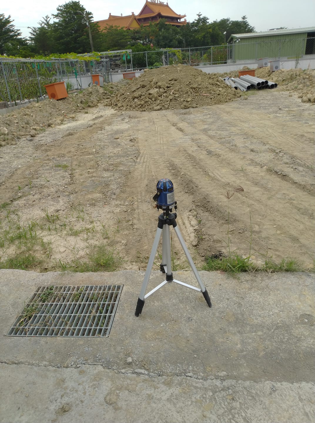 住宅新建,水電裝修,廠辦新建,冷氣裝修,室內規劃,油漆防水,房屋修繕,玻璃裝設,裝潢裝修