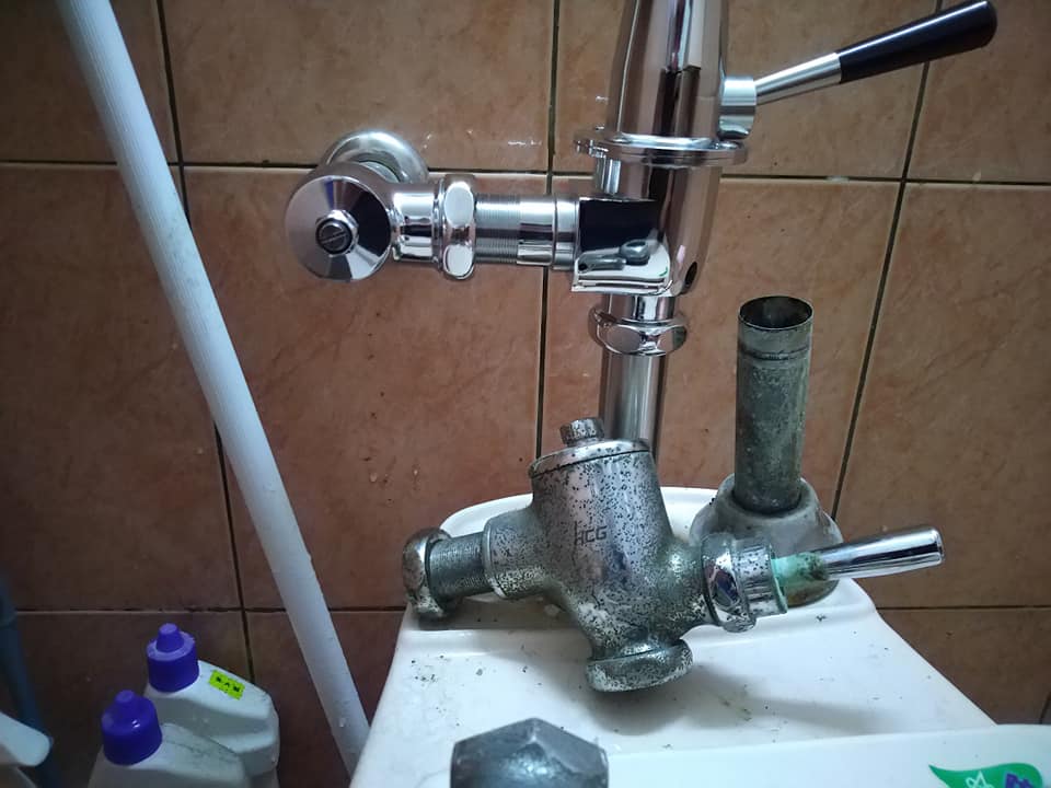 住宅新建,水電裝修,廠辦新建,冷氣裝修,室內規劃,油漆防水,房屋修繕,玻璃裝設,裝潢裝修