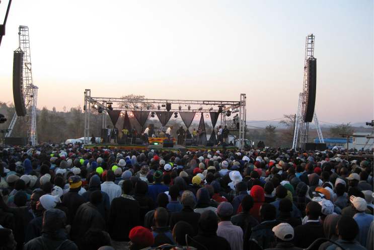 實例圖-線陣音響架