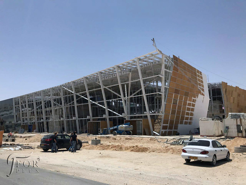 以色列國際機場(戶外竹地板)