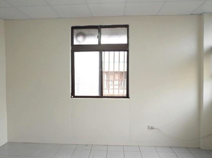 新北市永和35年老屋牆面