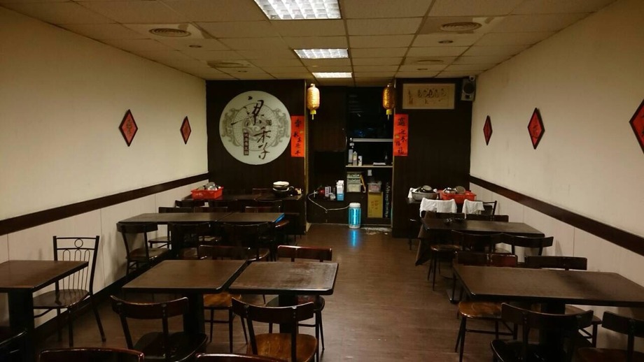 店家裝潢玻璃屏風