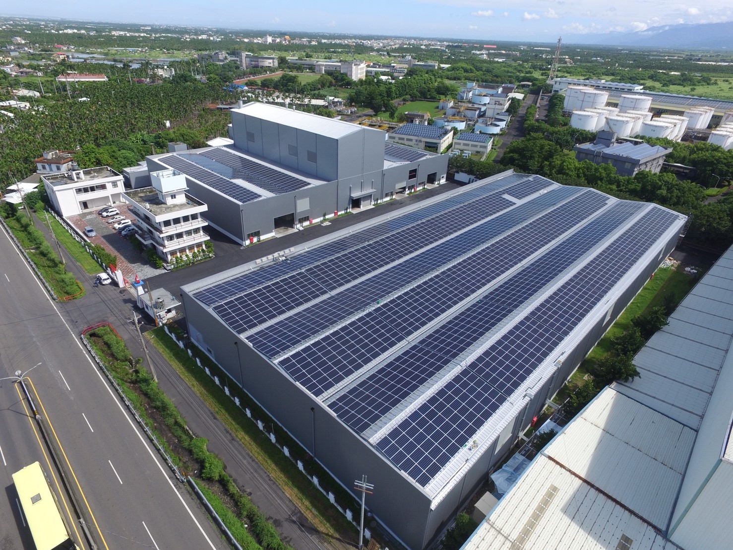 屏南工業區飼料廠房1260.6瓩