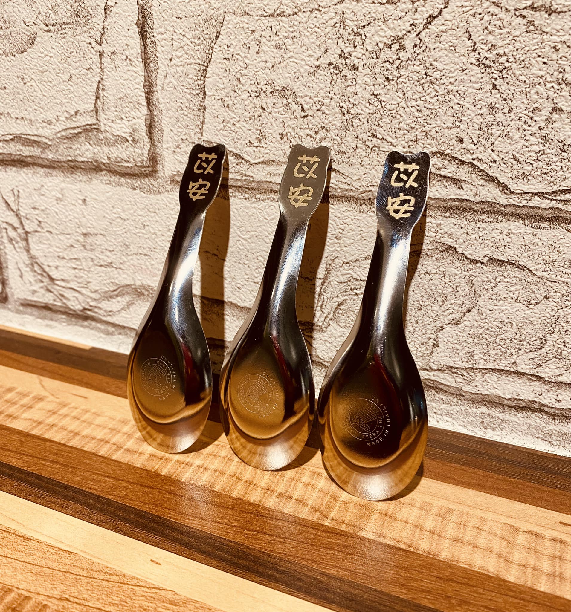 幼兒園餐具雷射雕刻