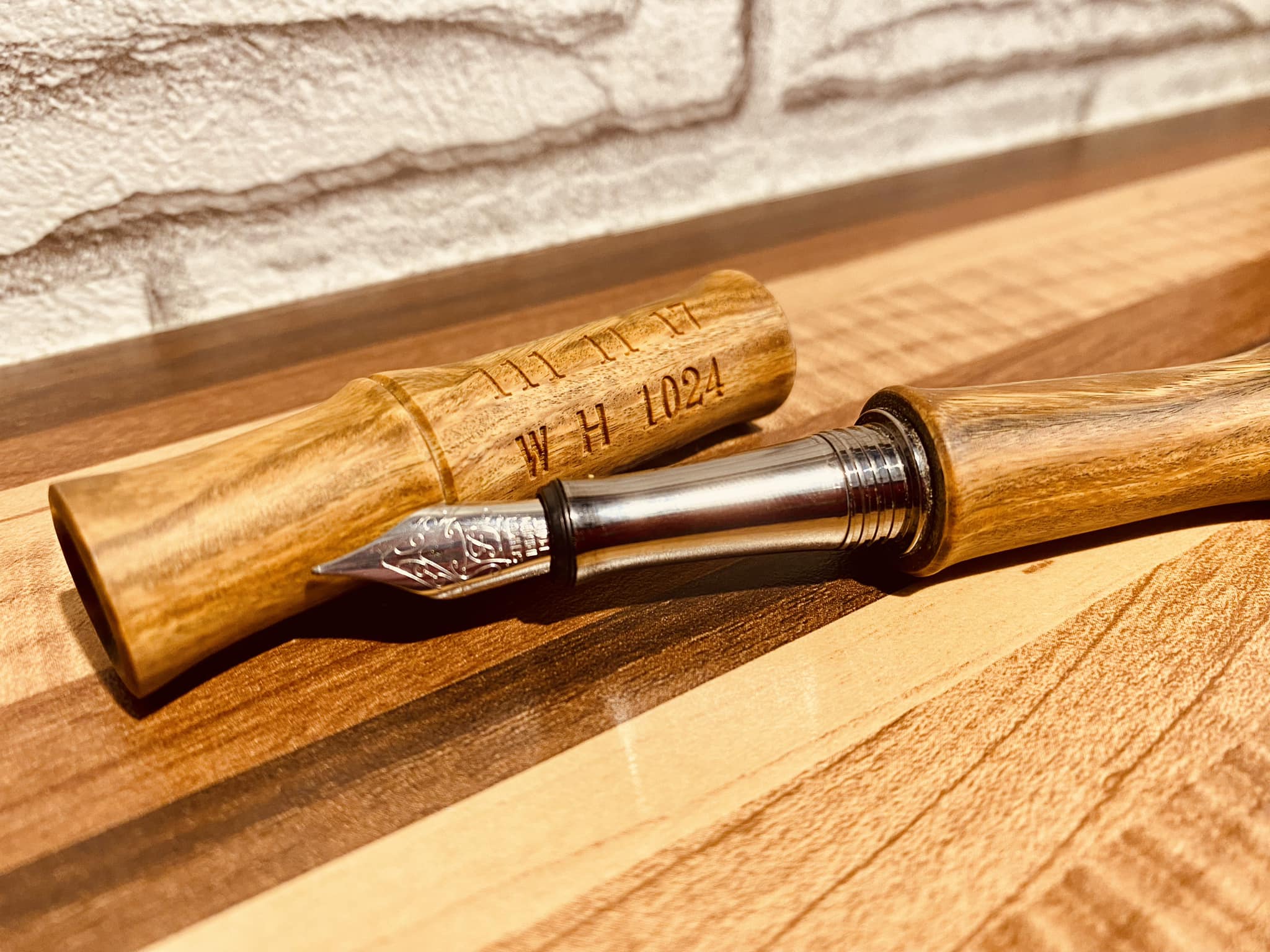 客製化鋼筆雷雕