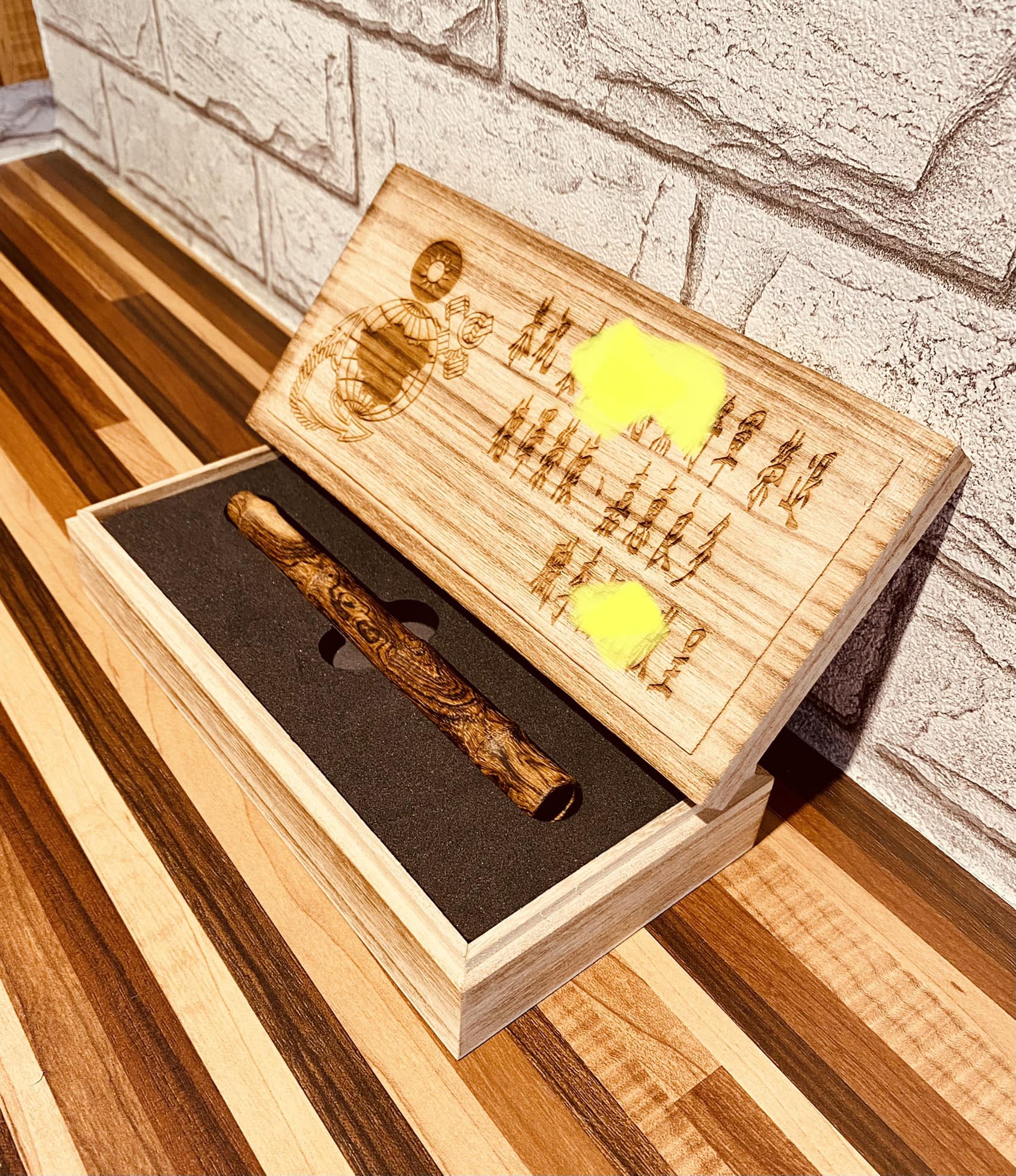 筆盒+木頭鋼筆雷雕