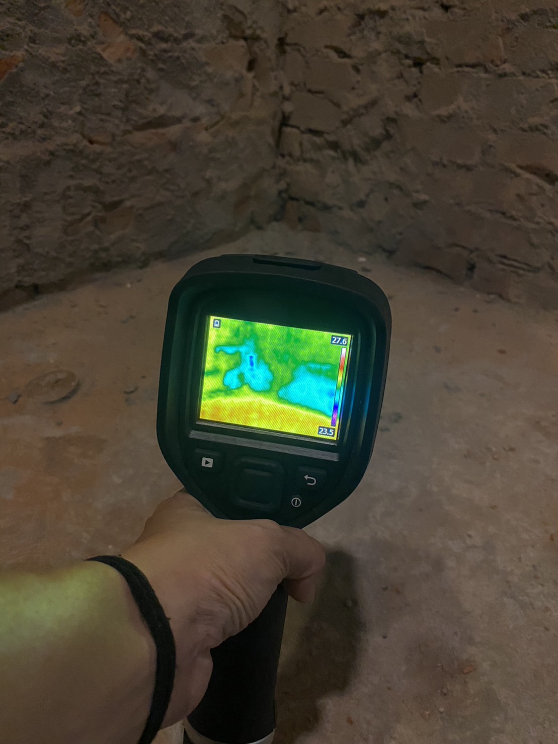 紅外線熱顯像樣檢測