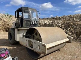 壓路機出租