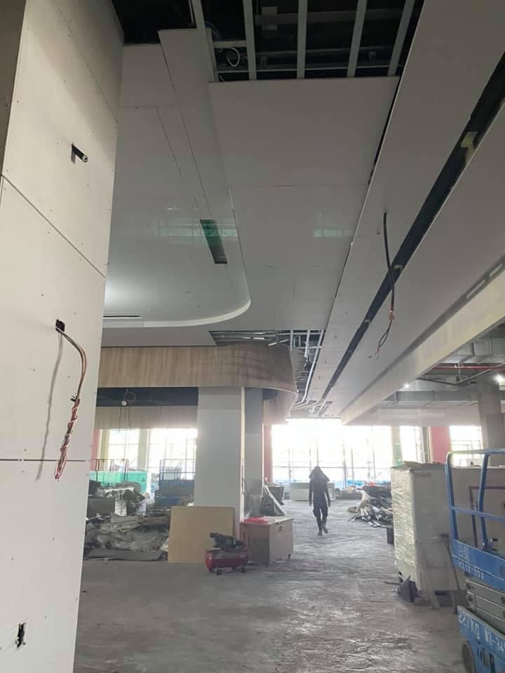 岡山秀泰影城1樓大廳