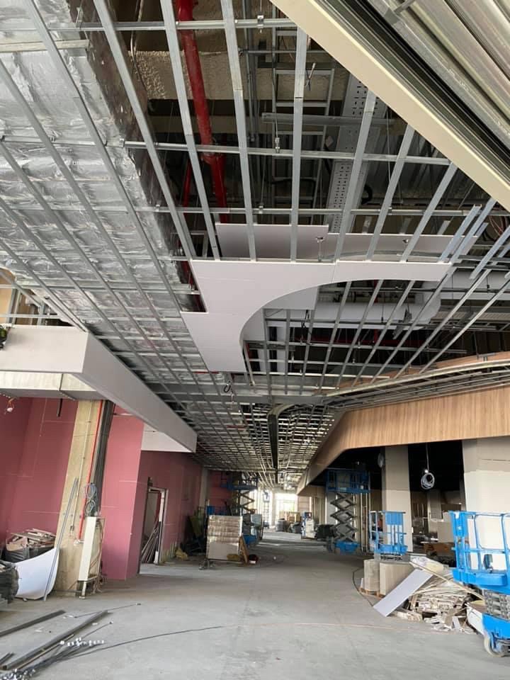 岡山秀泰影城1樓大廳