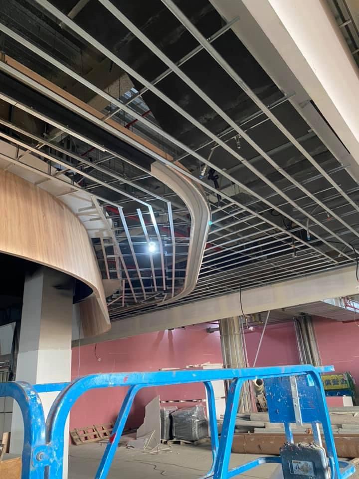 岡山秀泰影城1樓大廳