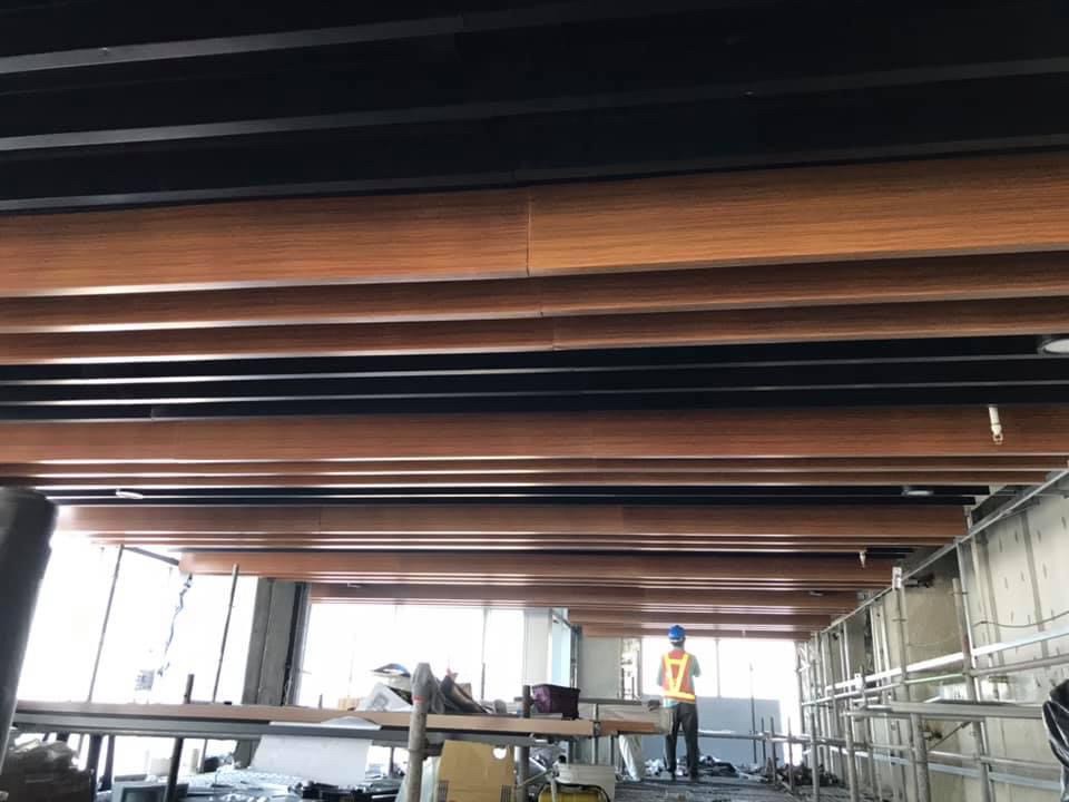 遠雄68樓游泳池天花板