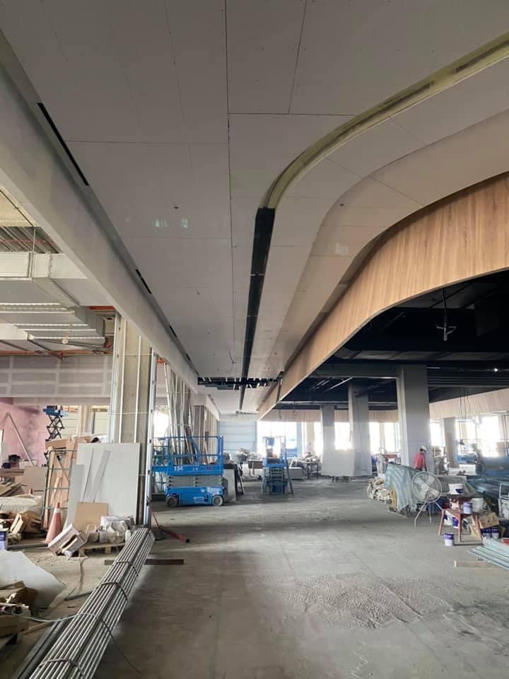 岡山秀泰影城1樓大廳