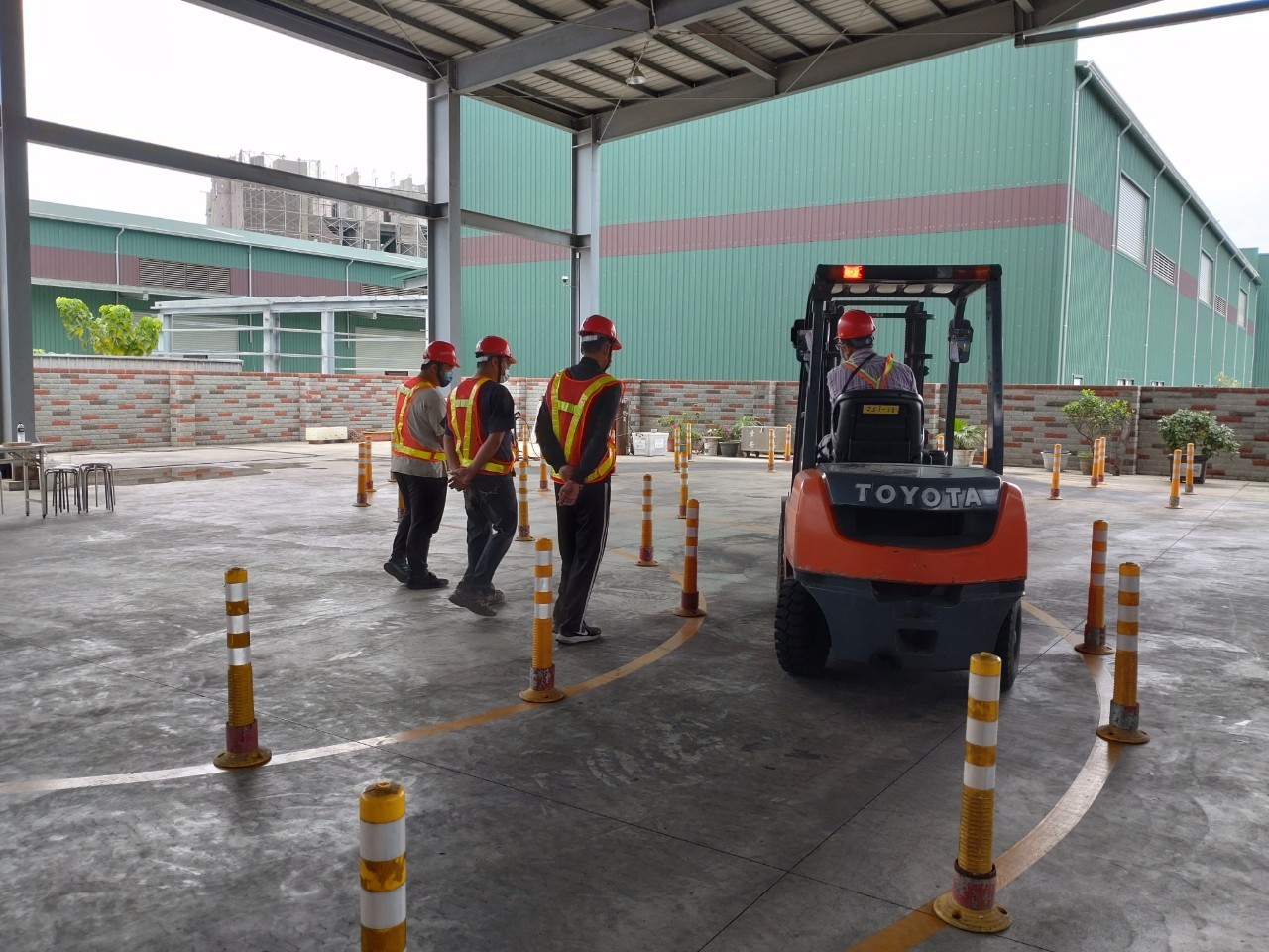 中國勞工安全衛生管理學會堆高機操作人員課程