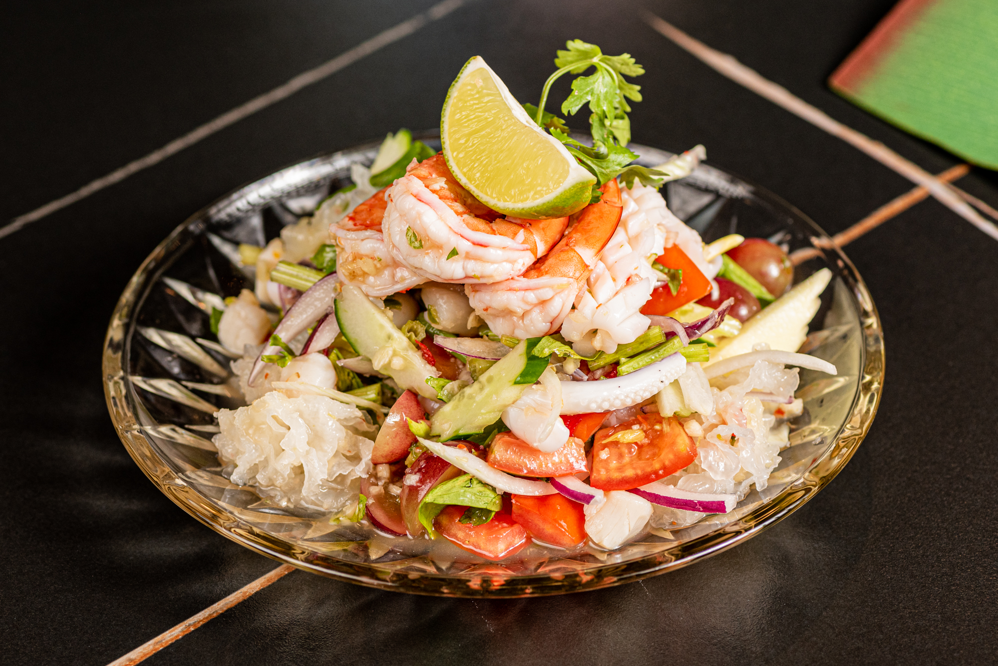 泰沁涼酸辣海鮮_莎瓦迪卡海鮮泰