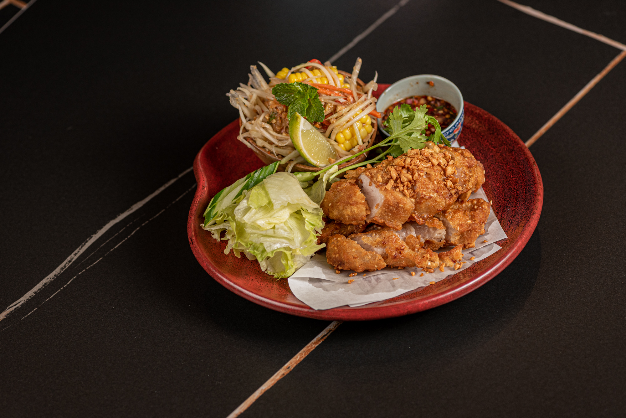 脆紹三層肉_莎瓦迪卡海鮮泰