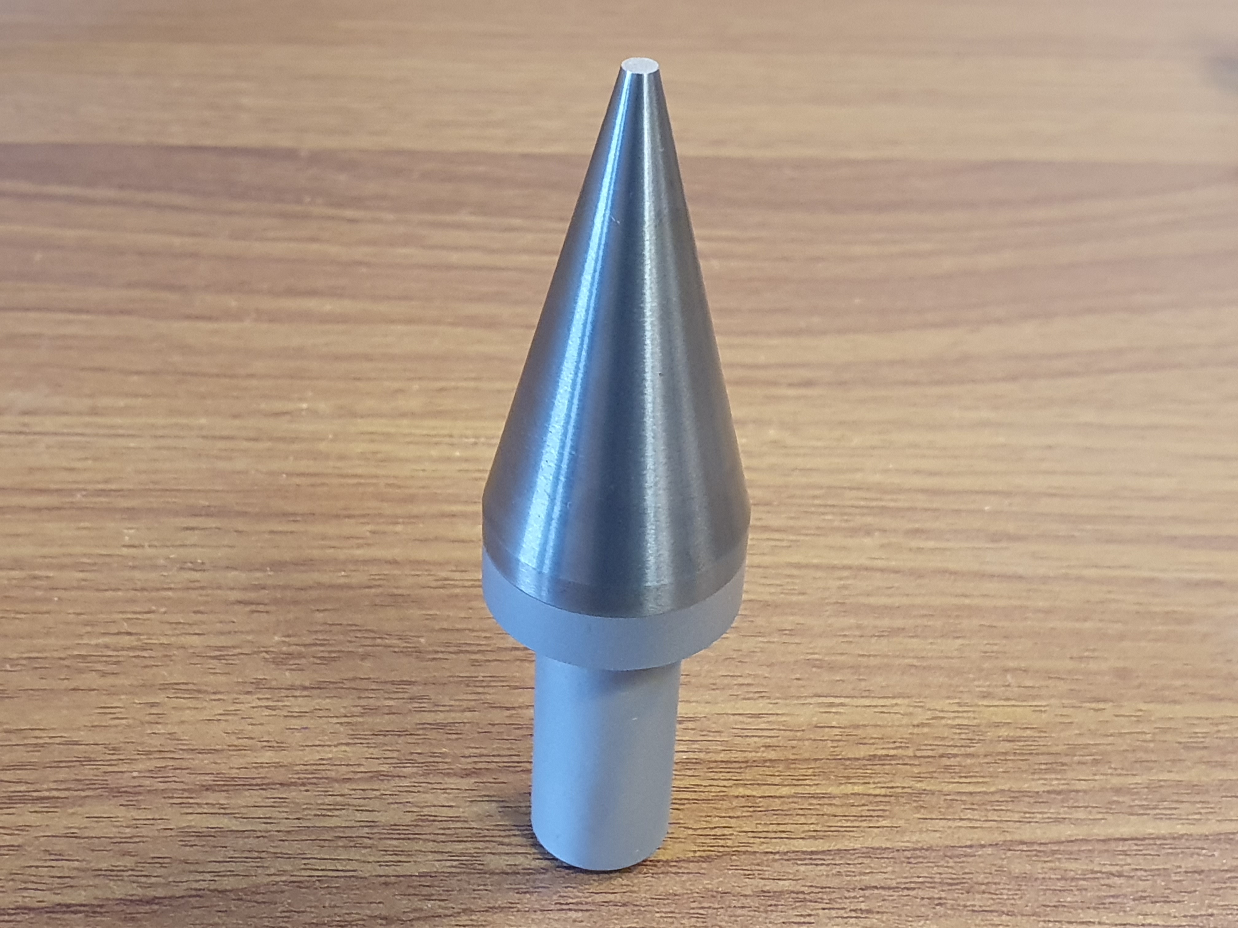 各式碳化鎢刀具、零組件