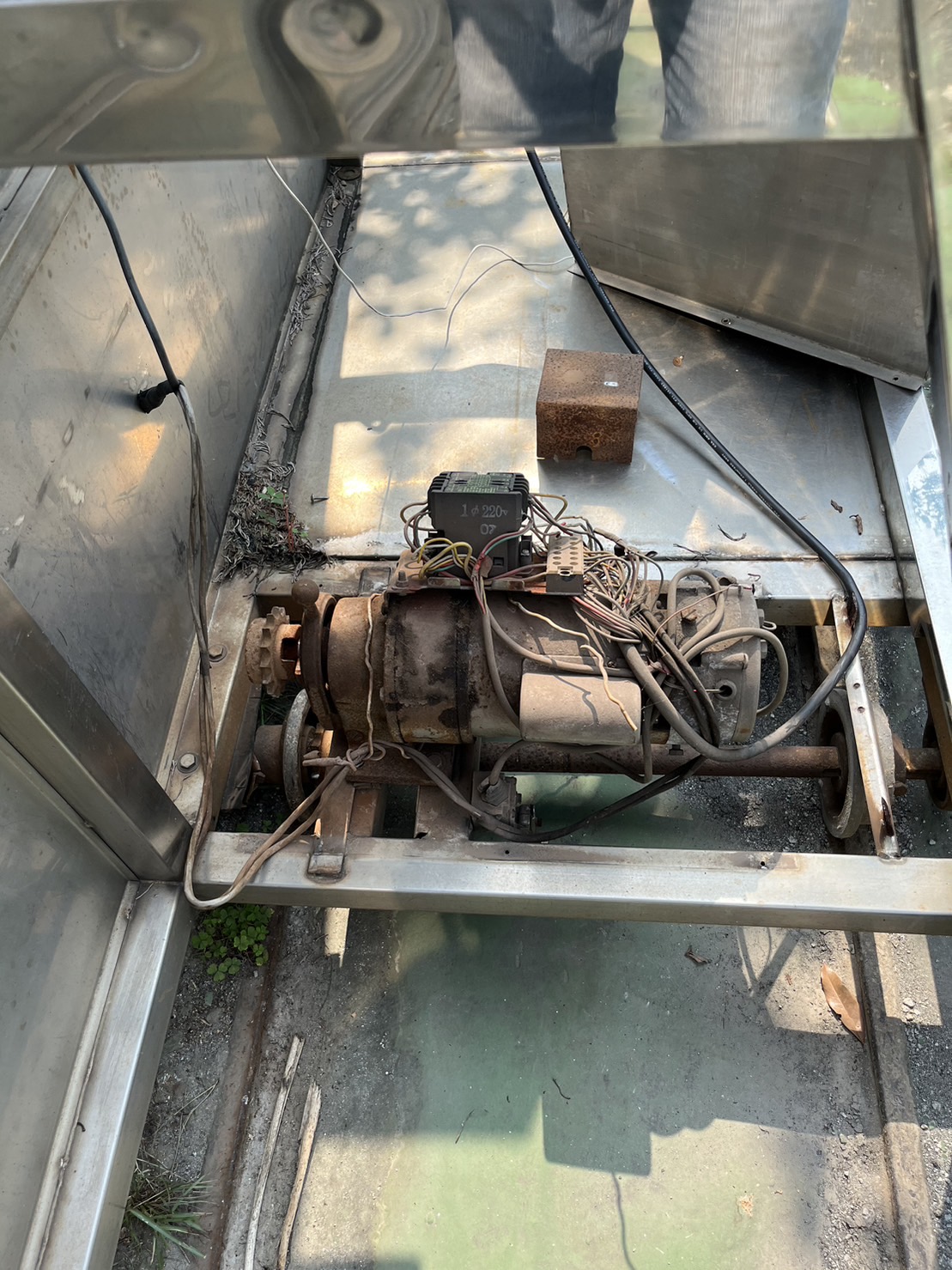 電動大門維修實況2