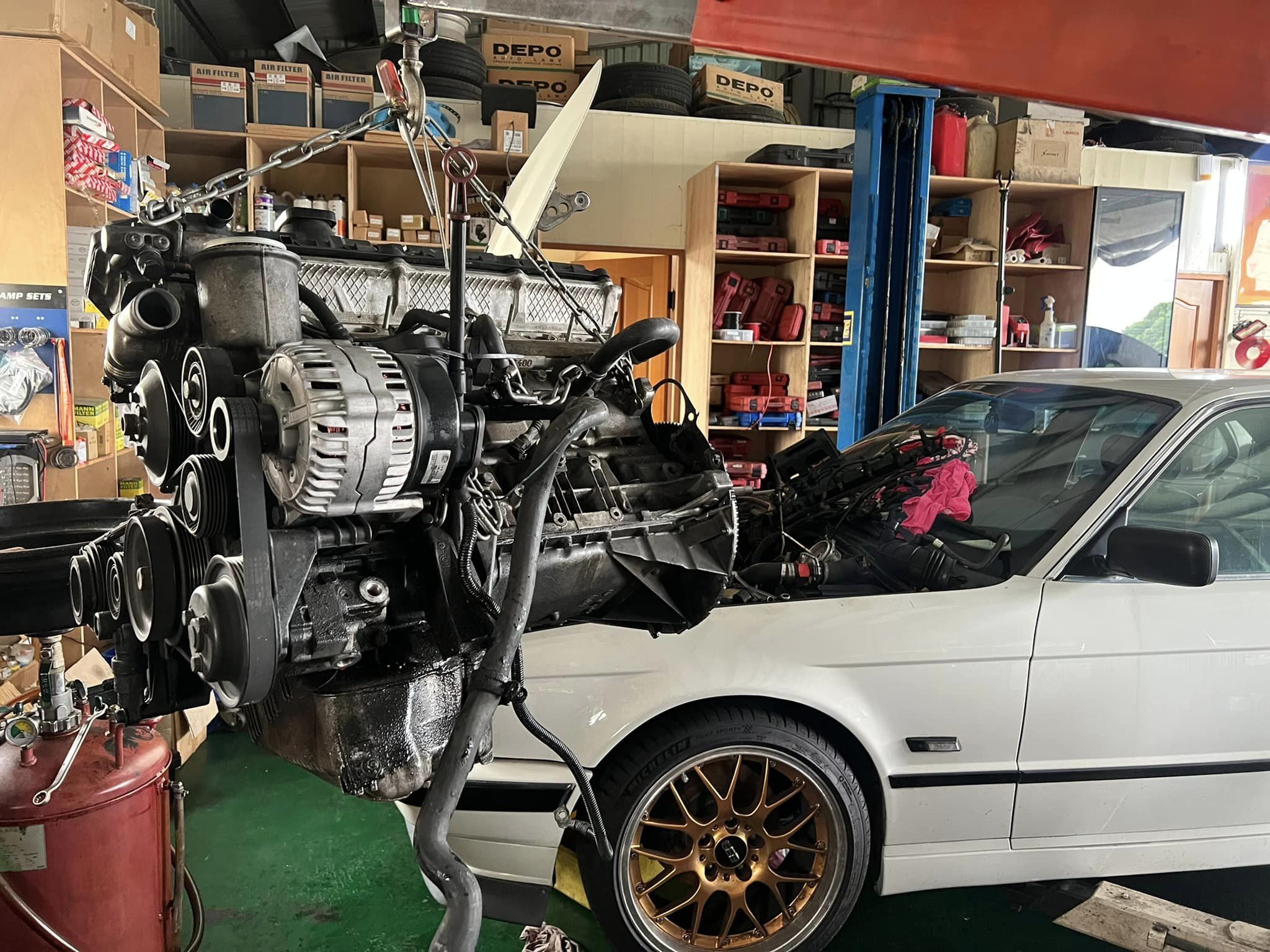 鹿草汽車引擎修理