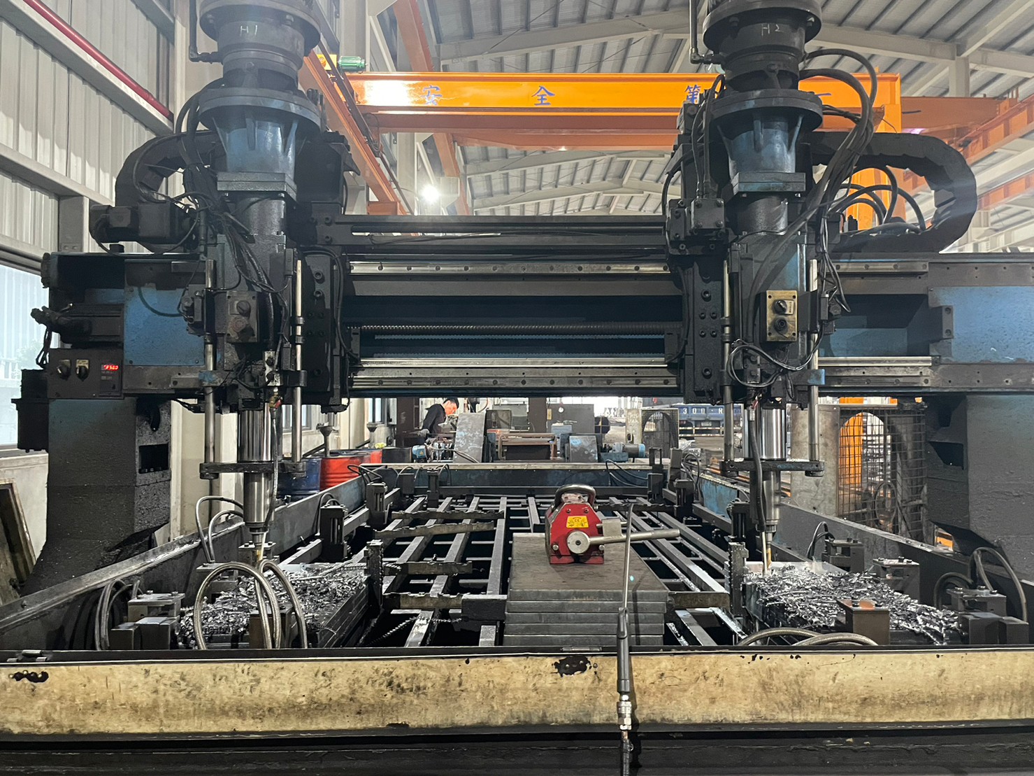 CNC平板鑽孔機(雙軸)