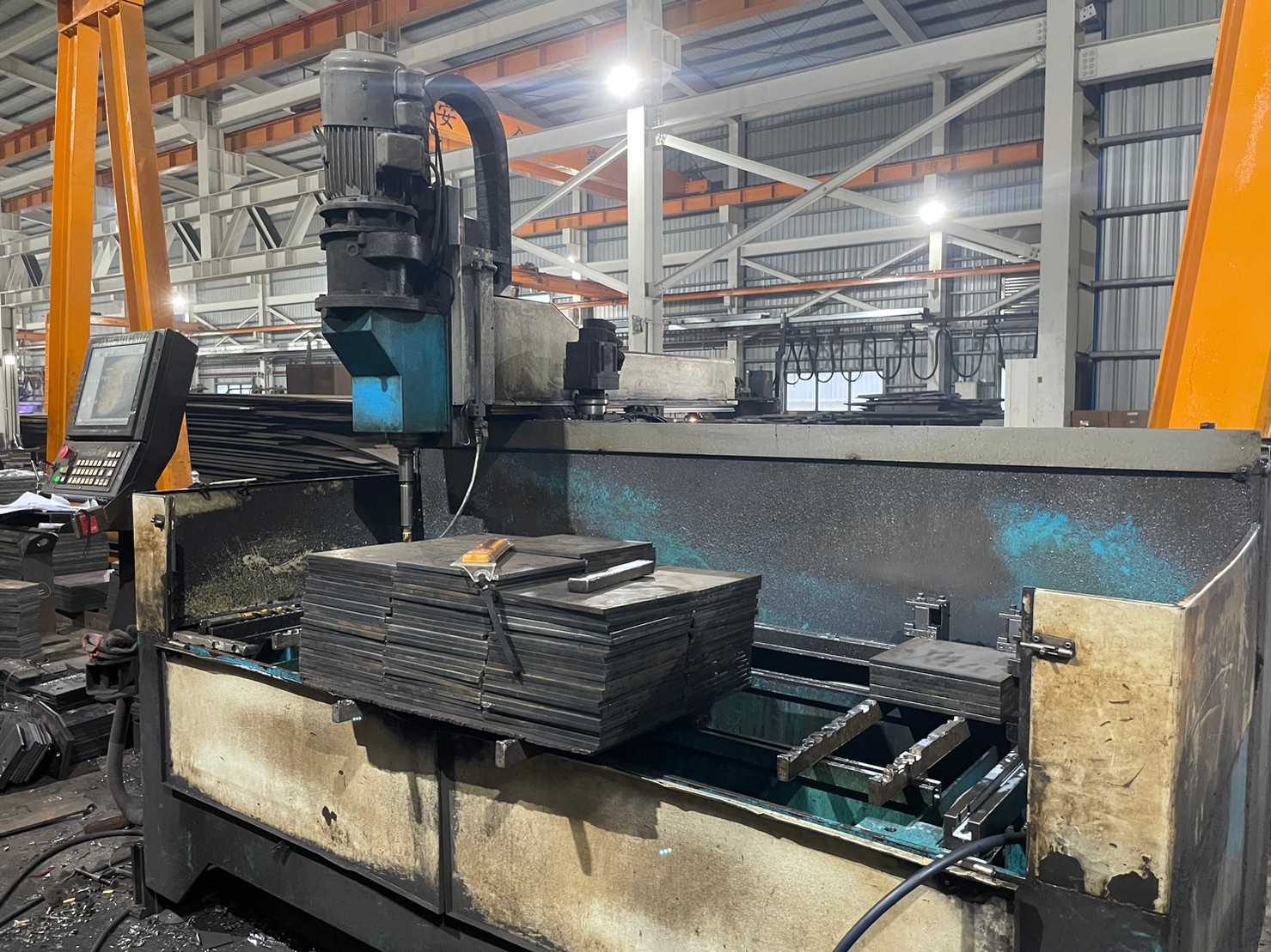 CNC平板鑽孔機(單軸)