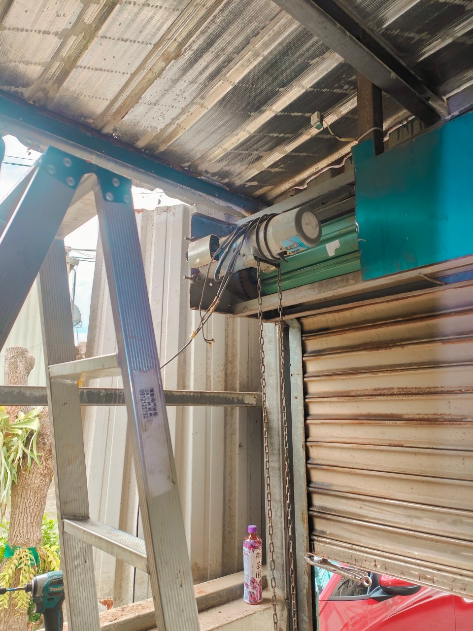 電動鐵捲門馬達維修