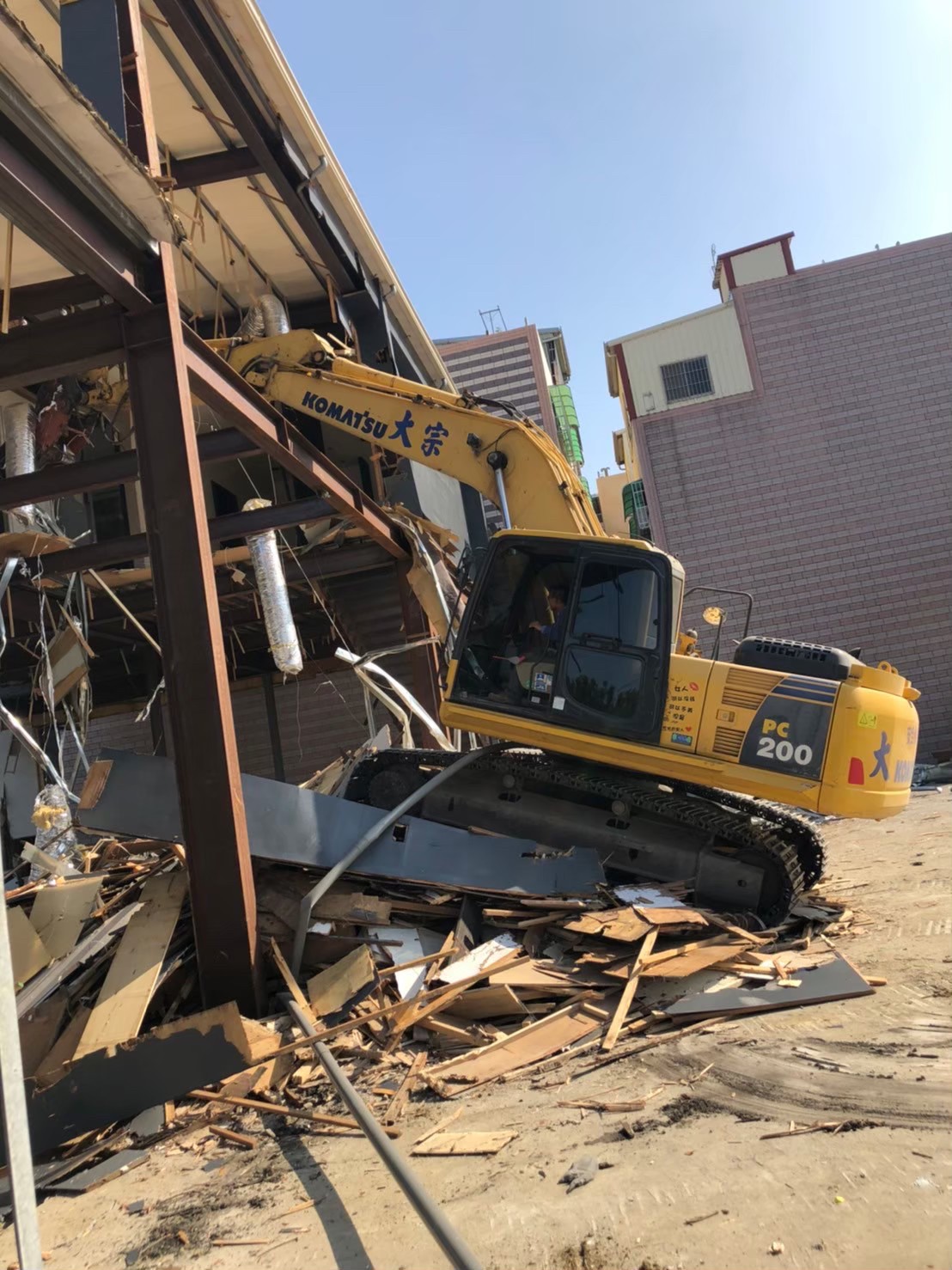 預售屋展售中心拆除