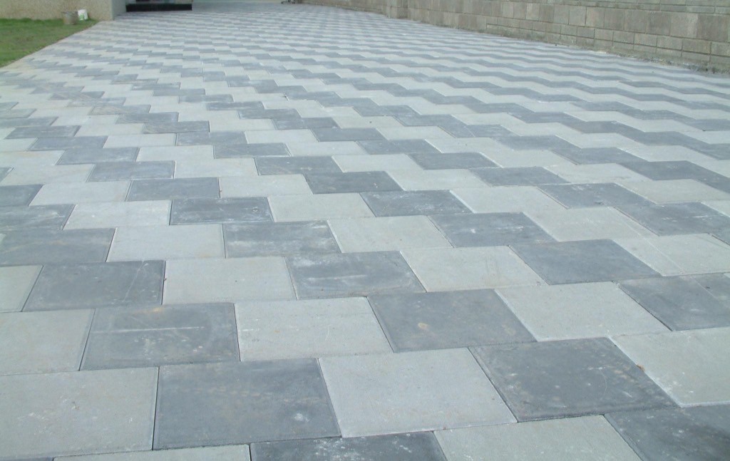 屏東連鎖磚鋪設