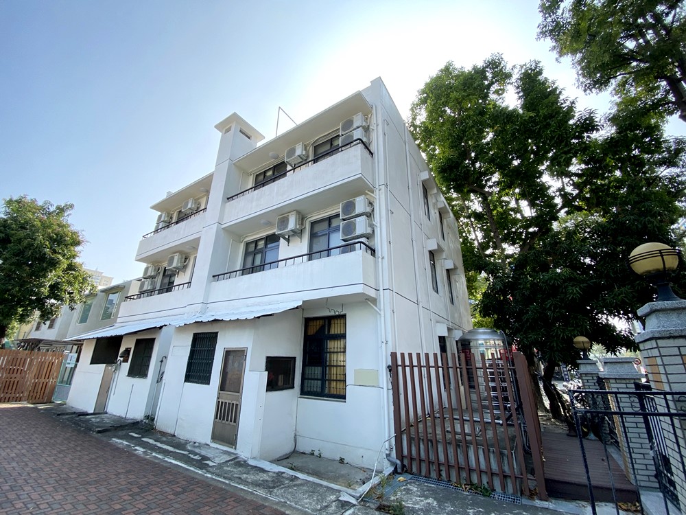 耐候抗污透明保護面漆