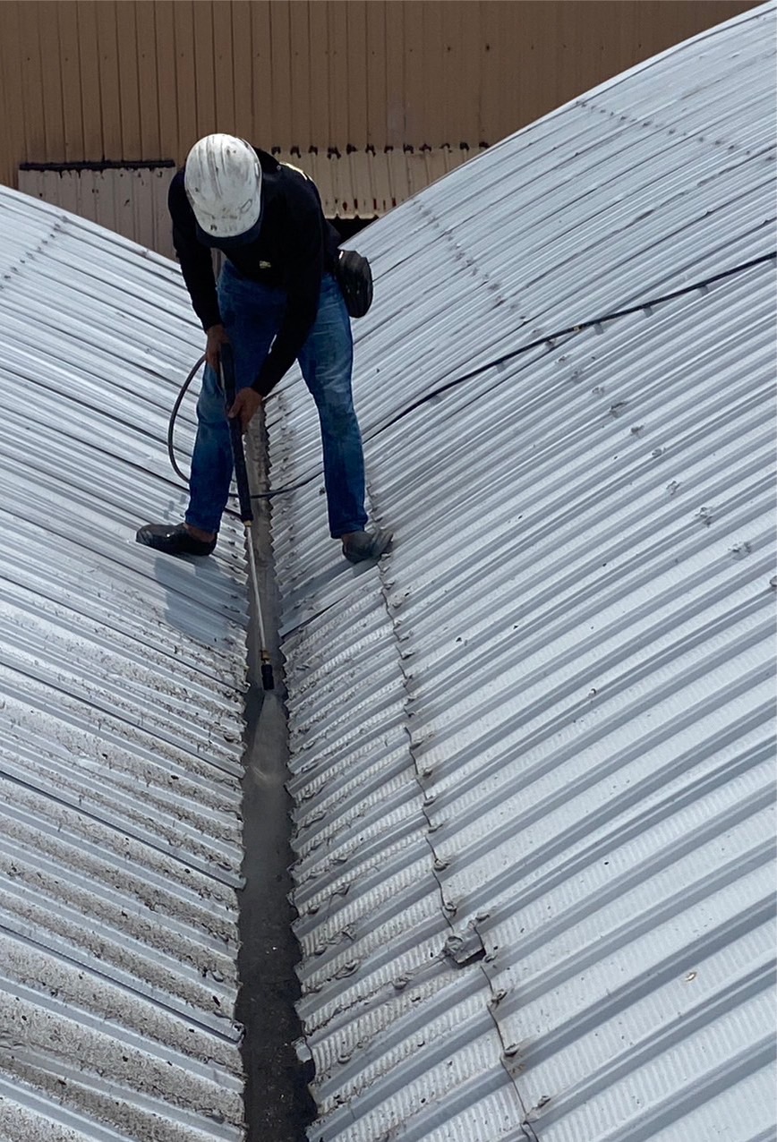 高壓水刀清洗(房屋外觀、工廠清洗、地面、鋼構、油汙、工業煙囪清洗、火災後環境清洗)